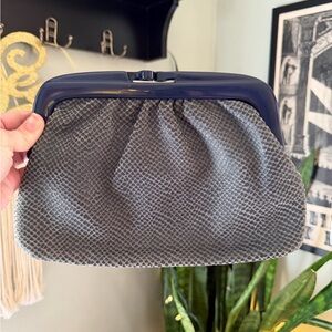 VTG 60s Snakeskin Embossed Grey Leather Acrylic Handle Clutch ITALY